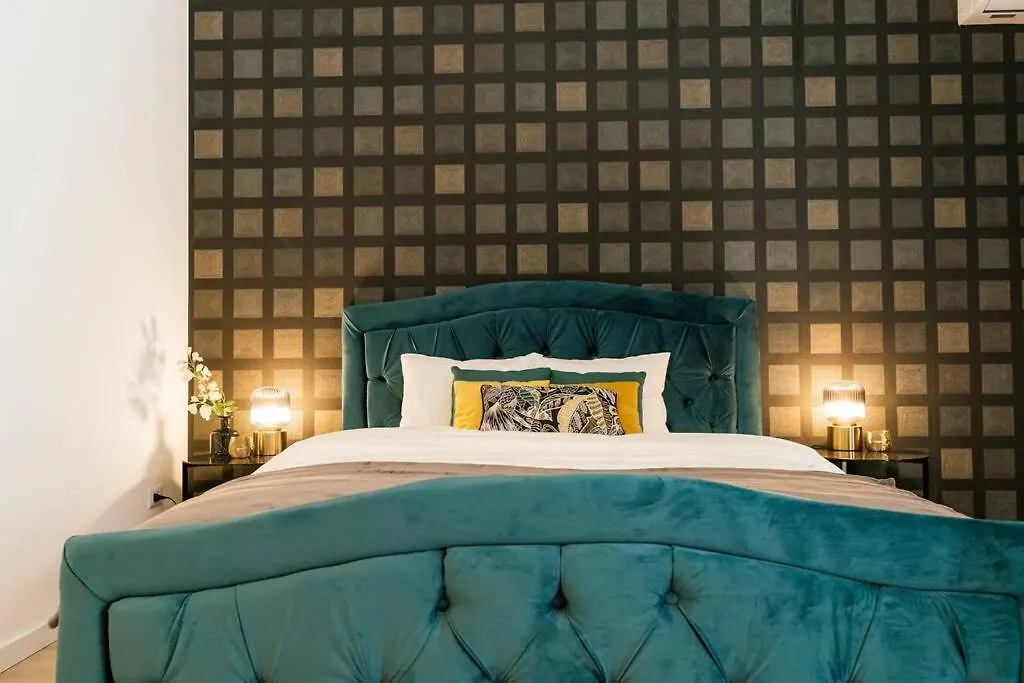 Glamour Dristor Brand New Studio Bucharest Apartment